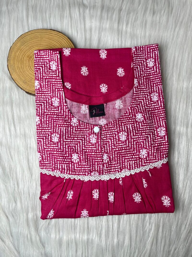 FRONT PLEATED LACE NIGHTY