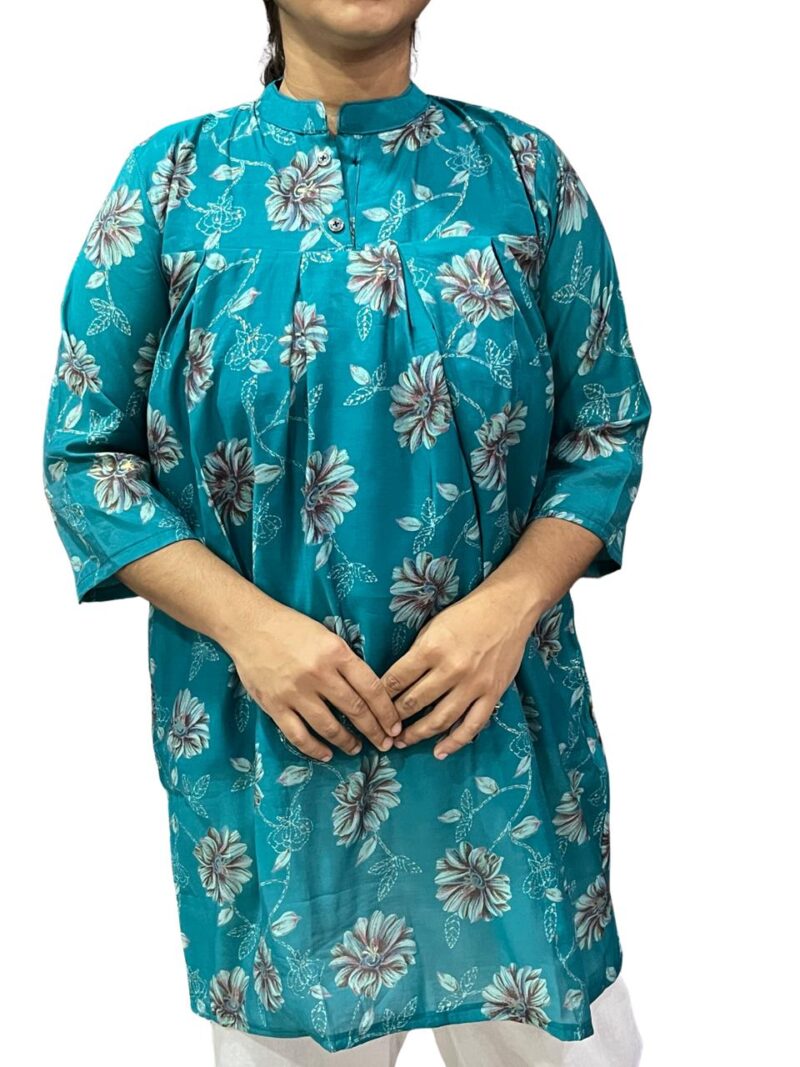 Women's Foil Printed Mal Chanderi Collar Neck Short Kurti