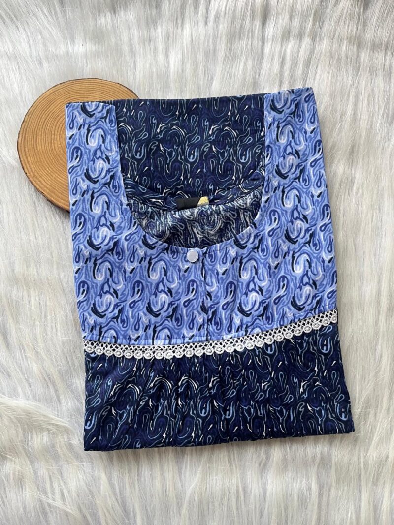 FRONT PLEATED LACE NIGHTY