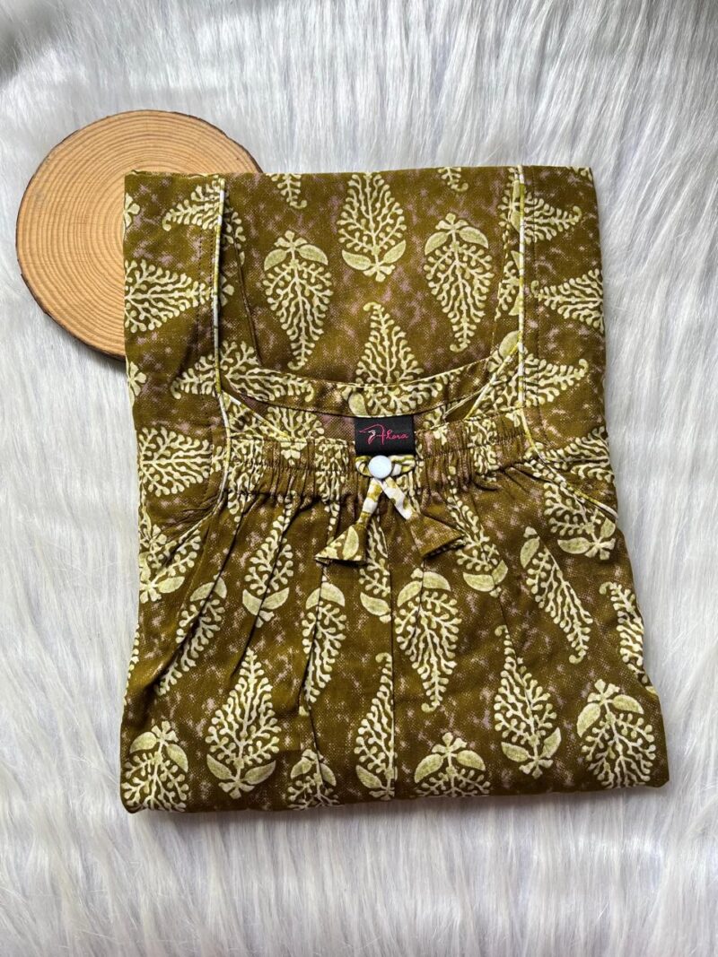 Front Elastic Pleated Nighty