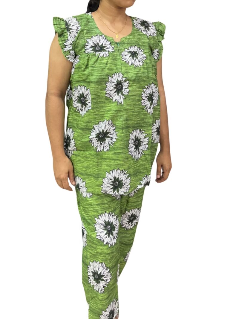 Green Daisy Floral Feeding Night Dress with 12” Invisible Zip & Ruffled Sleeves – Cotton Set ₹480