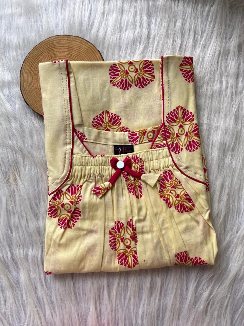 Front Elastic Pleated Nighty