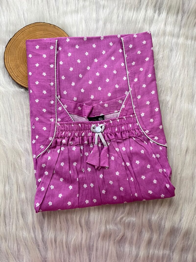Plus Size Front Elastic Pleated Nighty