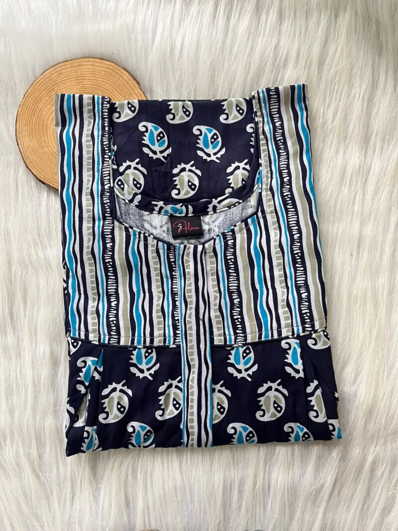 Cotton Feeding Nighty With Two Side Vertical Zip and Single Centre Zip