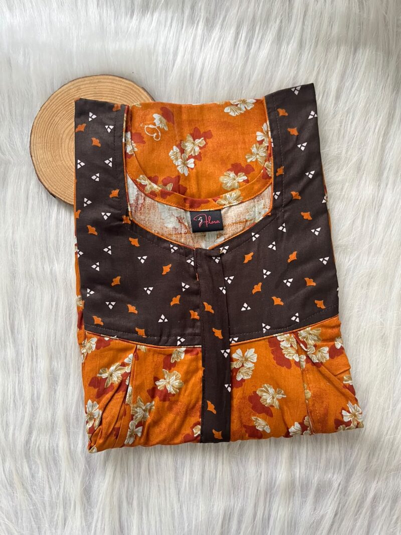 Cotton Feeding Nighty With Two Side Vertical Zip and Single Centre Zip