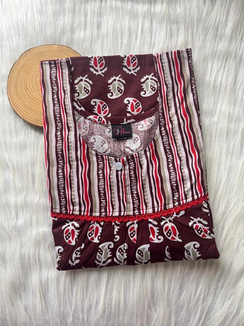 FRONT PLEATED LACE NIGHTY